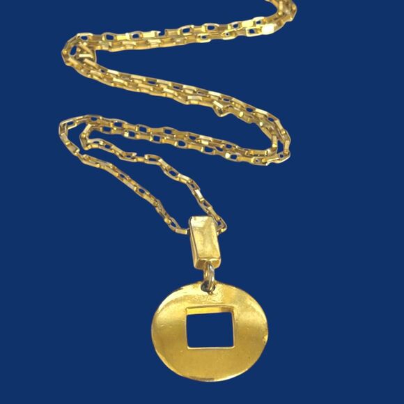 Soho Design Necklace Gold Tone Pendant Geometric Long Paperclip Link Chain 34" - Picture 1 of 11